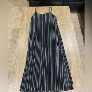 Alice + Olivia Black & white striped dress